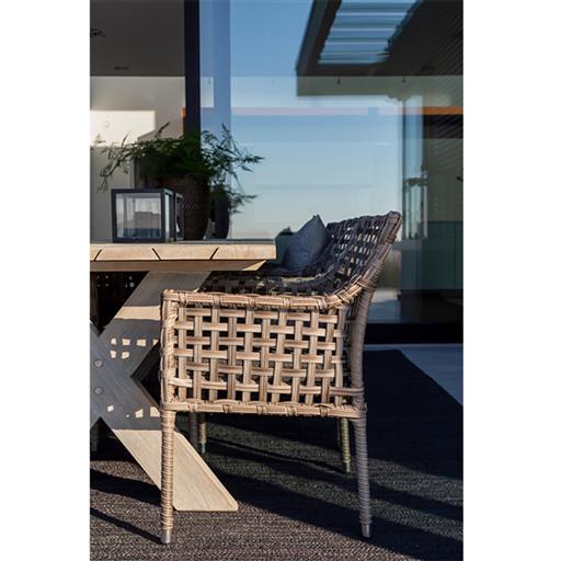 Matstolen Santa Monica från Artwood